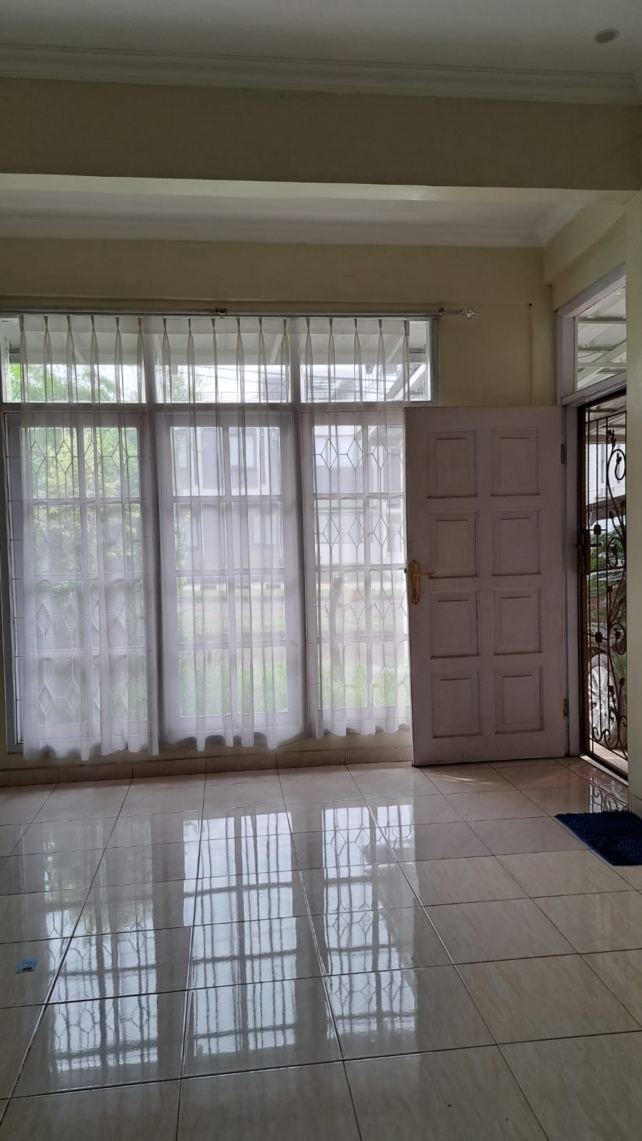 Rumah Di Jual Di Meadow Green Lippo Cikarang